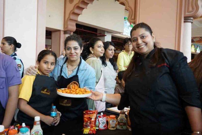 Omaxe Chowk, Flameless Cooking Competition, Delhi Food Events, Chandni Chowk, Cornitos Event, Culinary Creativity, Delhi Community Events, Jatin Goel